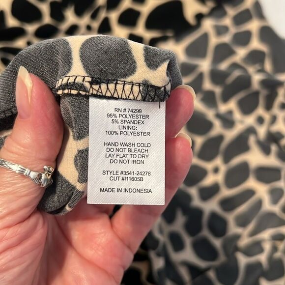 Enfocus Studio sz4 Elegant Black & Cream Animal Print Sleeveless high low Dress - Picture 7 of 12